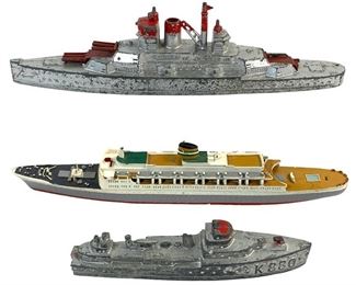 Vintage Die-Cast Metal Tootsietoy Battleships and Cruise Ship 