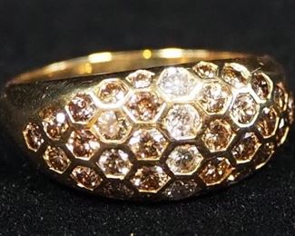 18K Gold Ring With Clear Stones, Possibly Diamonds, Size-6-1/2, Approx 3.83 g Total Weight Including Stones