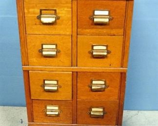 Witmer Record Co 8 Drawer Cataloging Cabinet, On Wheels, Each Drawer Can Hold 4" x 6" Cards, 38.5" H x 16.5" W x 17.5" D