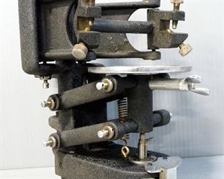 American Optical Co Microtome Model 880