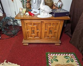 Thomasville End Table