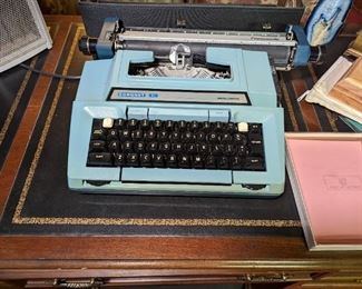 Coronet Electric Typewriter