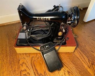 Singer 99K sewing machine