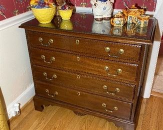 Davis Cabinet Co. Chest