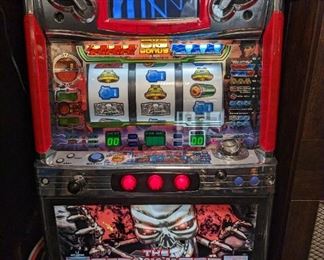 Terminator Slot Machine with Tokens