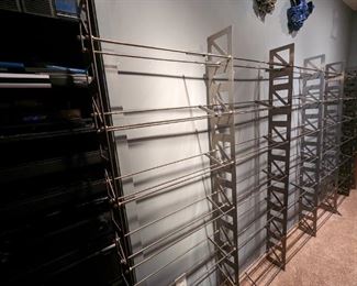 Media Rack (DVD/CD/Blu-ray)