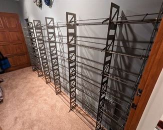 Media Rack (DVD/CD/Blu-ray)