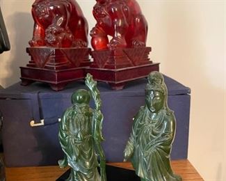 carved soapstone figures, pair of amber acrylic foo dogs