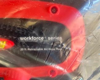 Workforce retractable hose