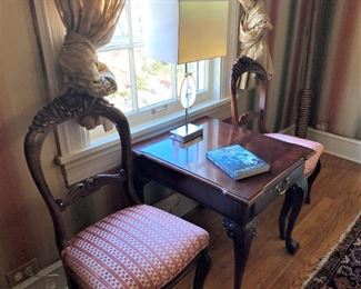 Pair of similar chairs; Queen Anne side table