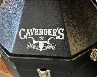 Cavender's hat  travel box