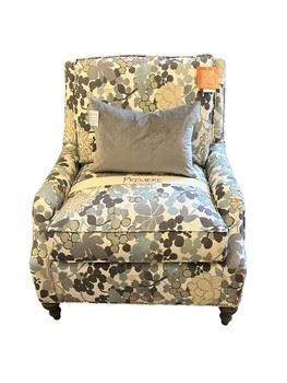 $2,000 USD     Norwalk Custom Kent Floral Club Chair TH154-16       Description:  The updated styling on this chair mixed with the light upholstery make it a standout in the room.  Sweep arm, straight seat cushion and painted feet giving it style and flair yet it remains that most comfortable spot to curl up with a book or glass of wine at the end of the day. 
Condition: New - Interior Design Studio Floor Sample
Dimensions: 43 x 40 x 38"H 
Seat: W25, D23, H22
Arm Height: 28
Local pick up Lake Oswego, OR.  Showroom with main floor access.  Please contact us for shipper suggestions.       https://goodbyhello.com/products/copy-of-norwalk-chip-linen-square-coffee-table-thd-15?_pos=1&_sid=0d2bd94cb&_ss=r