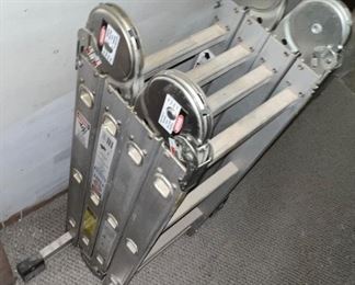 Folding ladder $100