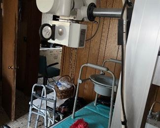 H G Fischer X-ray Bench and setup