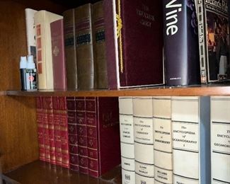 Lots of booksin Encyclopedia of Oceanography