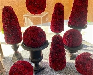 Gorgeous red rose items