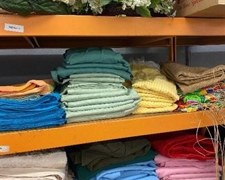 Tablecloths and linens