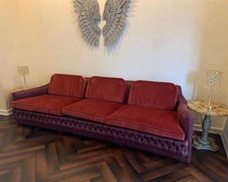 Sofa-Beautiful red tones