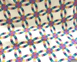 Vintage Hand Stitched Wedding Circle Quilt
