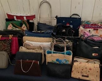 Ladies Purses/Handbags