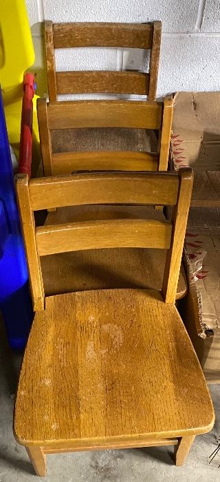 Wooden Children's Desk Chairs