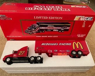 Racing Champions NASCAR McDonald’s 1:64 Scale Die Cast 2720/7500