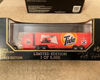 Racing Champions Ricky Rudd NASCAR 1:64 Scale Die Cast 521/5000