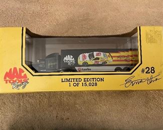 Racing Champions Ernie Irvan NASCAR 1:87 Scale Die Cast 9245/15028