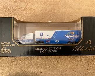 Racing Champions Sterling Marlin NASCAR 1:87 Scale Die Cast 1201/10000