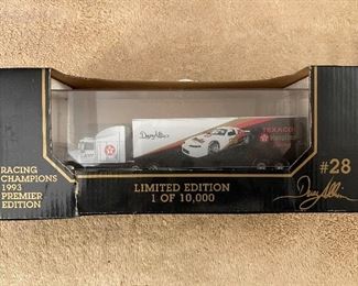 Racing Champions Davey Allison NASCAR 1:87 Scale Die Cast 5188/10000