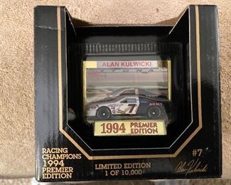 Racing Champions Alan Kulwicki NASCAR 1:64 Scale Die Cast 2785/10000