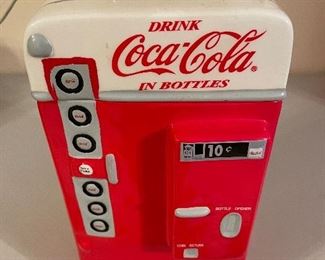 Vintage Gibson Coca Cola Vending Machine Cookie Jar