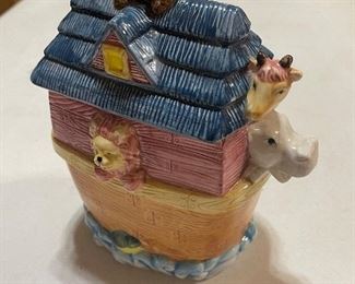 GKAO Mouse Cookie Jar