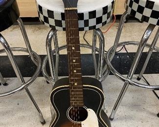 Vintage Silvertone Parlor Acoustic Guitar w/ hard case