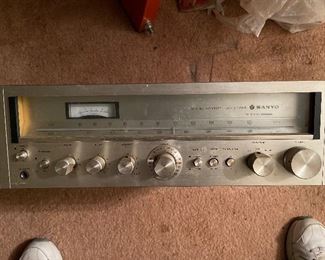 Vintage Sanyo JCX 2100KR Stereo Receiver