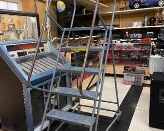 Portable Stairs - only available for sale during the 3rd sale (cuz we might need them during sales 1 and 2)
