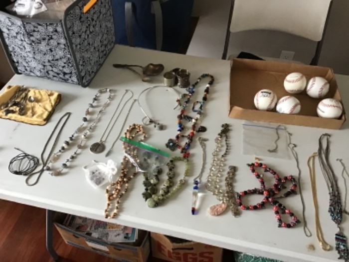 Estate Sale Unique & collectible in Mequon, WI starts on 12/30/2022