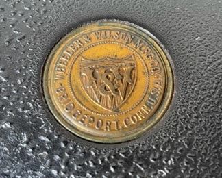 Wheeler & Wilson vintage sewing machine and cabinet/table. Available for pre-sale starting 1/9/23. Text 615-854-8535 for more information and/or to arrange a time to view.