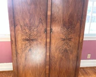 Vintage large wooden armoire. 77"h x 47"w x 22"d. Available for pre-sale starting 1/9/23. Text 615-854-8535 for more information and/or to arrange a time to view.