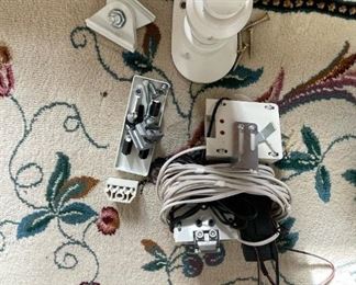 Acorn 180 stairlift unit - Dimensions are available on request. Original price $11,000. Open to serious offers! Available for pre-sale starting 1/9/23. Text 615-854-8535 for more information and/or to arrange a time to view.