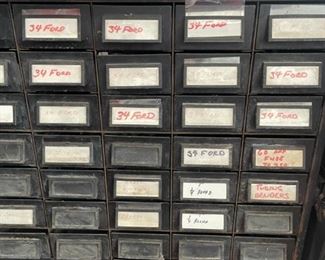 Misc. 34 Ford passenger car parts