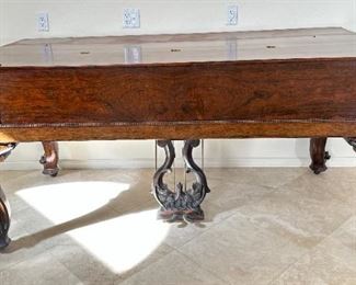 Antique Square Grand Piano Brazilian Rosewood Ihlseng & Narvesen	37x80x40in	HxWxD
