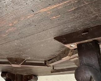 Antique Square Grand Piano Brazilian Rosewood Ihlseng & Narvesen	37x80x40in	HxWxD
