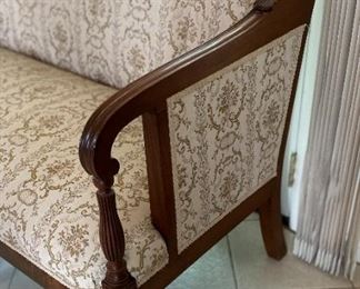 Federal Style Sofa Mahogany	35x72x28in	HxWxD
