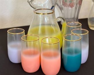 7pc West Virginia Glass Blend Pitcher & Glass Set	Pitcher 10in H	
