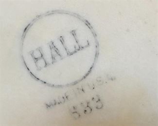 Vintage Hall Ball Pitcher 533 Green	7 inches high	
