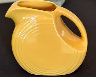 Vintage Fiesta Disc Pitcher Fiestaware Yellow	6 inches high	
