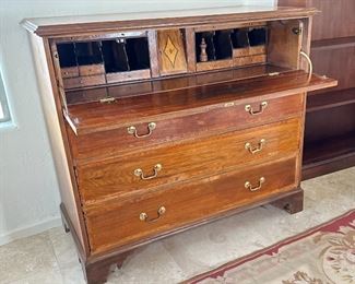 Antique Secretary Chest of Mahogany	41x47x23in	HxWxD
