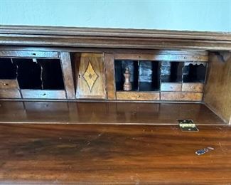 Antique Secretary Chest of Mahogany	41x47x23in	HxWxD
