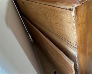 Antique Secretary Chest of Mahogany	41x47x23in	HxWxD
